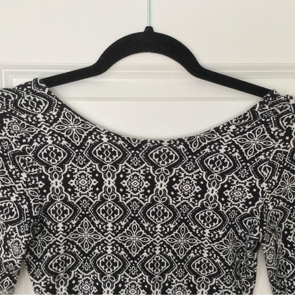 F21 Black & White Patterned Dress, Size S, Forever21 - Picture 3 of 6